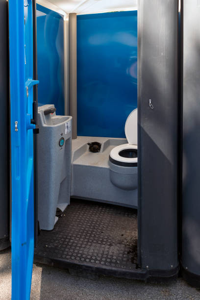 Best Portable restroom trailer rental  in Morrilton, AR